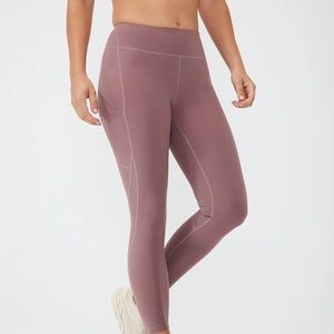 Yellow Outdoor Voices zoom full length leggings with side pockets - medium